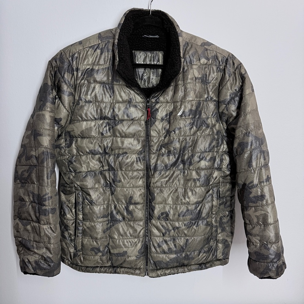 Men’s Size XL Nautica Camo Puffer Sherpa Lined Jacket Green